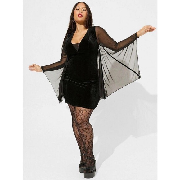 Torrid Bat Wing Dress Womens 4X Velour Mesh Mini Costume Witchy Stevie Nicks - Picture 1 of 12
